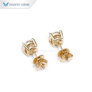 Tianyu Gems 14K Oro amarillo Ajuste de cuatro puntas 1ct Corazón y flecha Corte Moissanite Diamante Pendiente Stud - Product Image 3