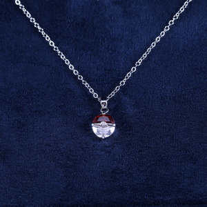 Collana con ciondolo a forma di palla bianca e rossa della serie Elf, grazioso gioiello a catena corta con cartoni animati per donna - Product Image 5
