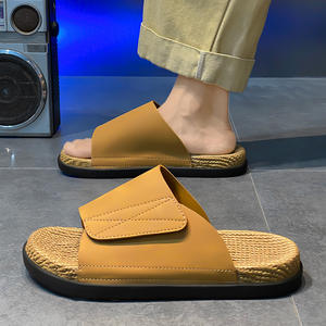 Simple Matching Men'S <b>Slippers</b> Popular Men'S <b>Slippers</b> Lightweight And Inexpensive Men'S Clogs <b>Slippers</b> Sandals - Product Image 3