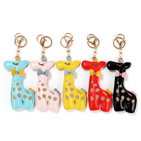 Porte-clés Girafe de Dessin Animé Multicolore en Cuir PU, Pendentif de Sac Tendance, Accessoire pour Clés de Voiture, Cadeau de Fête Thème Zoo