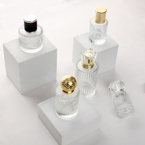 Tùy Chỉnh 100Ml Búa Thủy Tinh Phẳng Chai Nước Hoa Với Phun Cap Miễn Phí Cao Bao Bì Biểu Tượng Tùy Chỉnh <span class=keywords><strong>Atomizer</strong></span> Bộ Sưu Tập - Product Image 3