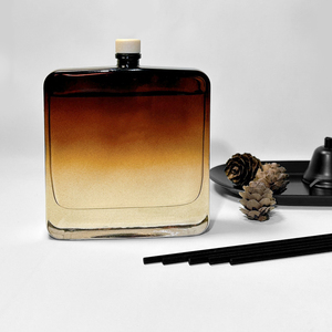 Competitive Price Reusable Rectangular <b>Diffuser</b> Gift Box Set of Three Hot Sale <b>Bottle</b> Set Made of Glass - Product Image 4