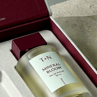 Boîte à parfum de luxe personnalisée, style livre rouge magnétique, rigide, écologique, pour une seule bouteille, présentation pour cosmétiques, parfum personnalisé