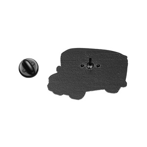Simpatica spilla con spilla in smalto per scuolabus simpatica spilla con spilla per spille sullo zaino accessori per abbigliamento gioielli di moda regali per amici - Product Image 3
