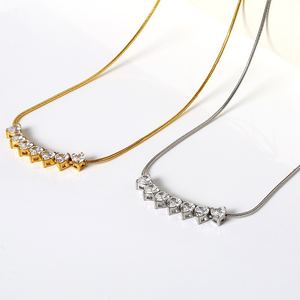 Collar de Cadena de Acero Inoxidable Chapado en Oro con Colgante de Corazón de Zirconia y Corona, Joyería de Moda Unisex, Regalo - Product Image 1