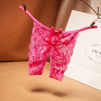 Grand string ouvert en dentelle transparente pour femme, culotte transparente en dentelle transparente pour femme, modèle de sous-vêtements en dentelle à entrejambe ouvert