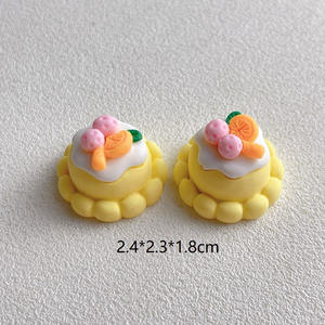 Adorno de Resina con Forma de Pastel 3D con Temática de Comida de Dibujos Animados para Decoración del Hogar - Product Image 4