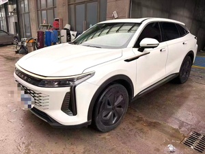 Chery Exeed Yaoguang 400T <span class=keywords><strong>AWD</strong></span> SUV 2.0T d'occasion 2023, véhicule familial prêt à l'exportation, blanc sur rouge - Product Image 1
