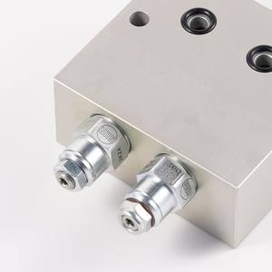 Collecteurs en acier inoxydable personnalisés, électrovanne <span class=keywords><strong>hydraulique</strong></span> 12V, bloc à levier 3 voies, diviseur de débit 4 canaux, excavatrice mini RC 1Ch - Product Image 1