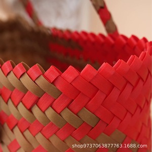 Bolso Tote Rojo Tejido a Mano, Estilo Bohemio, Portátil, para Uso Diario, Forma Cuadrada Horizontal - Product Image 3