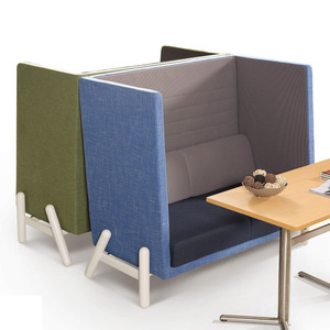 Silla de Dos Plazas Tapizada de Estilo Nórdico con Respaldo, para Oficina, Estructura Metálica XY-816-59 - Product Image 1
