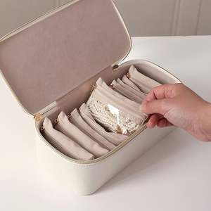 Boîtes de rangement à bijoux de voyage portables avec sac séparé, organiseur de bijoux pour femmes, étui en cuir pour bagues, boucles d'oreilles, colliers - Product Image 2