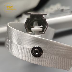 Glissières de rail de <span class=keywords><strong>rideau</strong></span> en plastique en forme de S, ondulées, avec ruban adhésif, accessoires pour usage domestique, vente en gros - Product Image 6