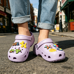 Adornos de PVC para Zapatos <span class=keywords><strong>con</strong></span> Diseño de Maquillaje y Belleza Femenina: Lápiz Labial, Perfume, Tacón Alto, Lazo, Rosa, Decoraciones para Zapatos de Verano, para Sandalias y <span class=keywords><strong>Zuecos</strong></span> - Product Image 6