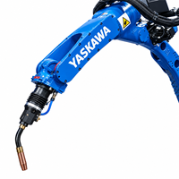 Station de soudage robotisée CNGBS avec bras robotique industriel YASKAWA AR1440, charge utile de 12 kg, portée de 1440 mm et positionneur