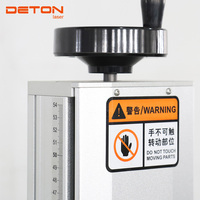 Machine de marquage laser à fibre DETON pour le gravure de codes QR, de logos sur coques de téléphone, montures de lunettes et métaux