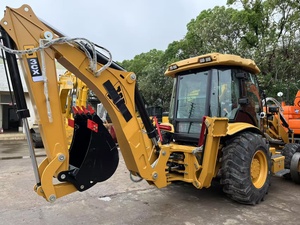 รถตักล้อยาง JCB 3CX ขนาด 7 ตัน พร้อมบุ้งกี๋และอุปกรณ์ตักดินด้านหน้า เครื่องยนต์คัมมินส์ สีเหลือง - Product Image 3