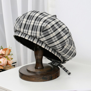 Boina Retro japonesa de nicho, a cuadros en blanco y negro, elegante, versátil, adelgazante, sombrero de <span class=keywords><strong>pintor</strong></span> de moda, gorra de vendedor de periódicos a cuadros, informal - Product Image 4