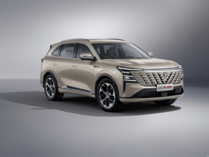 Voiture d'occasion Changan CS75 Plus à vendre, modèle 2022, SUV de luxe 5 places, essence, prix usine - Product Image 4