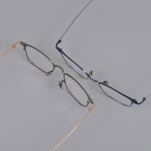 Prêt stock <span class=keywords><strong>2023</strong></span> nouvelle mode <span class=keywords><strong>Beta</strong></span> pur titane cadre optique dernières montures de lunettes en métal de haute qualité pour hommes femmes - Product Image 6