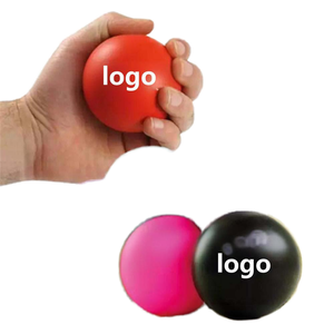 Balle anti-stress en mousse PU rouge de 5/7 cm, jouet sensoriel en éponge pour la préhension manuelle - Product Image 1
