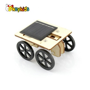 <strong>Adults</strong> and Kids DIY Wood <strong>Robot</strong> <strong>Kit</strong> with Motorized Movement W04G018 - Product Image 6