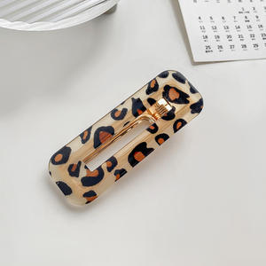 BLISSLIFE <span class=keywords><strong>Sweet</strong></span> Classic and Minimalist Sheet Forma geométrica Mujer Hollow Duckbill Hair Clip - Product Image 6