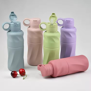 Bouteille d'eau sport en silicone écologique sans BPA, personnalisable, pour enfants, anti-fuite, 600 ml, avec bouchon à paille rabattable, compatible lave-vaisselle, qualité alimentaire - Product Image 2
