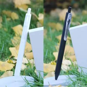 Promotional Custom Logo Printed Rubber Sprayed Hotel Use Gift Multi-color Black Ink 0.5mm Tip Plastic Gel <b>Pen</b> - Product Image 4