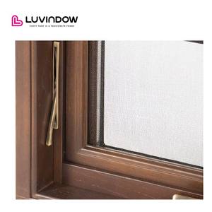 Ventanas Americanas Abatibles de Madera Revestida de Aluminio con Valor U Optimizado de LUVINDOW, Encanto Clásico y Confiable para Villas Familiares Cálidas - Product Image 5