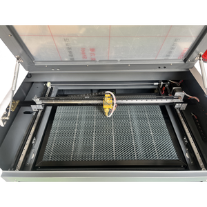 Máquina de grabado láser Ruida 1390 con enfriador CW5200, ventilador de escape de 550W, panal y hoja, cama doble, eje Z motorizado - Product Image 4