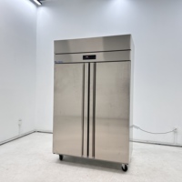 Réfrigérateur commercial en acier inoxydable Armoire de congélation verticale Refroidisseur mobile Armoire d'affichage moderne