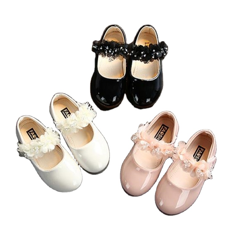 Новый дизайн; Модельные туфли со стразами и кружевом для девочек; Детская обувь на плоской подошве; Яркая танцевальная обувь из искусственной кожи в Корейском стиле; WM399