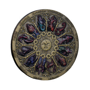 Moneta Commemorativa dello Zodiaco - Lega di Zinco Anticata da Collezione, Design con Ruota Astrologica delle 12 Costellazioni per Astrologia - Product Image 2