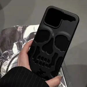 Funda de teléfono con calavera galvanizada de estilo fresco más nuevo de 2023 para iPhone que ama a los jóvenes