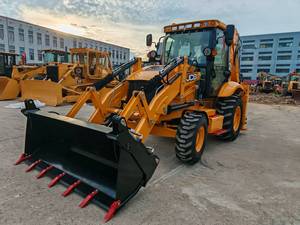 รถตักล้อยาง JCB 3CX ประสิทธิภาพสูง กำลังแรง เชื่อถือได้ ใช้งานได้หลากหลาย ขับเคลื่อน 4 ล้อ เหมาะสำหรับงานภาคสนาม - Product Image 3