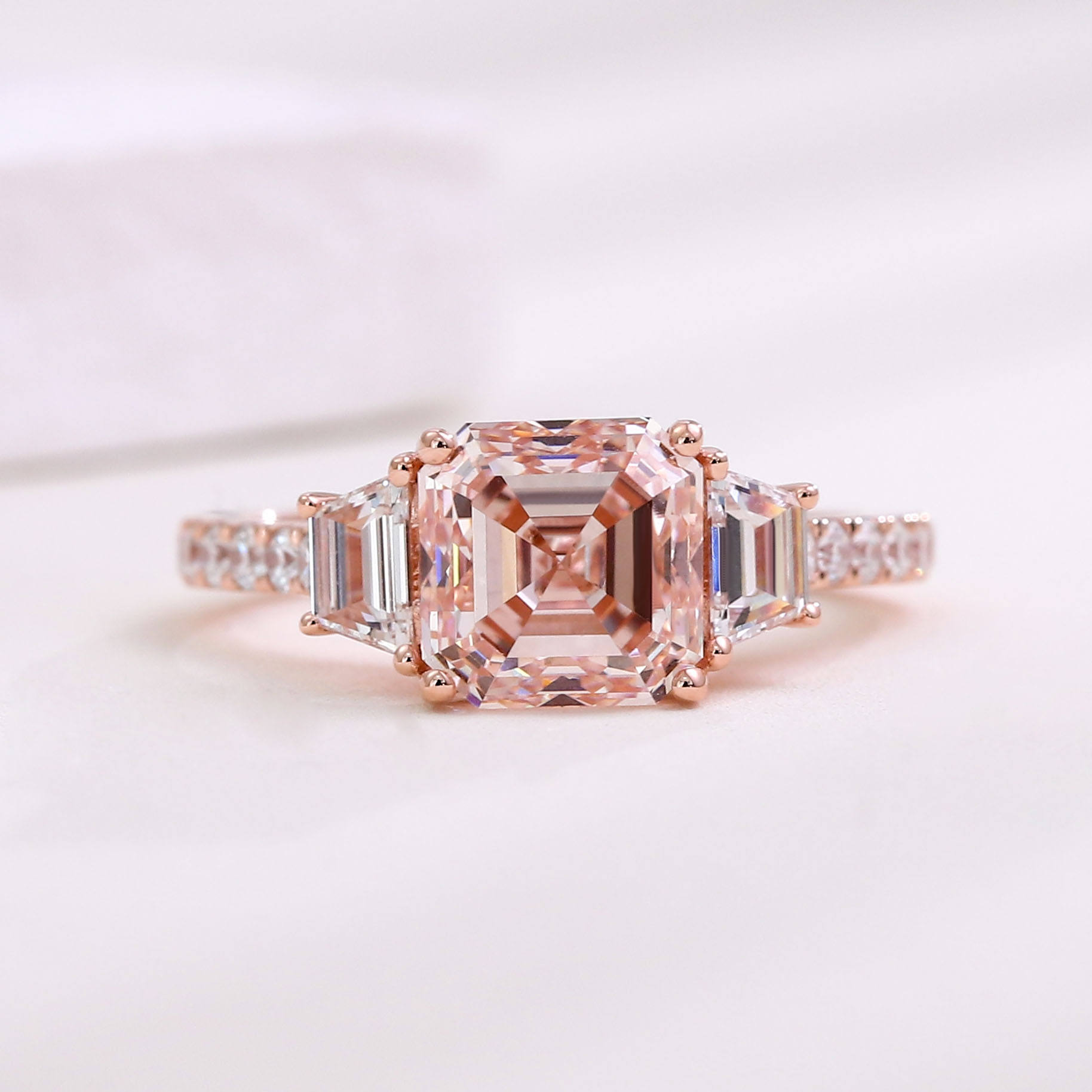 Bague en argent 925 plaqué or avec diamant de laboratoire