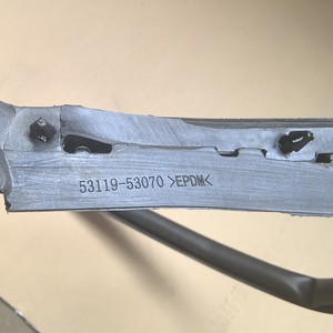 Toyota Is300 Front Grille <b>Rubber</b> <b>Strip</b> 5311953070 For Replace Repair New - Product Image 4