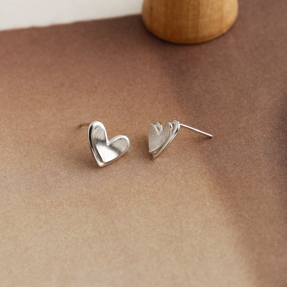 Fashion 925 Silver Plain Simple Heart Irregular Stud Earrings