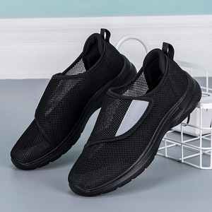 <span class=keywords><strong>Zapatos</strong></span> de malla transpirable con velcro de talla grande para <span class=keywords><strong>personas</strong></span> <span class=keywords><strong>mayores</strong></span>; <span class=keywords><strong>Zapatos</strong></span> de verano para caminar de hombre y mujer con pie ancho y empeine alto - Product Image 4
