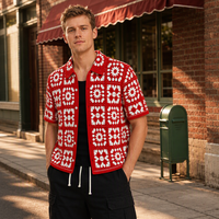 Benutzerdefiniertes LOGO Herren Häkelhemd Granny Square Weiße Knöpfe Kurzarm Ausbreitkragen Rot Sommer Polyester OEM & ODM Fabrik