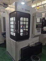 Centre d'usinage T-540B T-540D 24000 tr/min, machine de perçage et de taraudage CNC à grande vitesse de broche pour le traitement de l'aluminium et de l'acier
