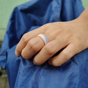 Biểu Tượng Tùy Chỉnh Thoáng Khí Đôi Duy Nhất Màu Sắc Độc Đáo Nhẫn Cưới Silicone Vòng Thể Thao Trẻ Em Nhẫn Cho Engagement Và Đảng Quà Tặng - Product Image 5