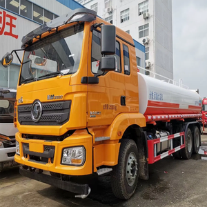 Shacman personnalisé 15mt Contrôle de la poussière Dépoussiérage <span class=keywords><strong>Camion</strong></span> Réservoir d'eau <span class=keywords><strong>Camion</strong></span> arroseur Bowser avec 30m Canon à brouillard - Product Image 3