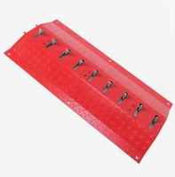 Barrière routière manuelle en acier à pointes anti-évasion pour contrôle du trafic et sécurité, réducteur de vitesse unidirectionnel, dégonfleur de pneus