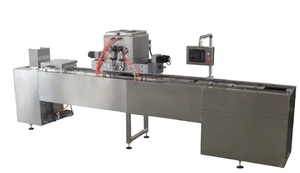 เครื่องขึ้นรูปช็อคโกแลตไฟฟ้าขนาดเล็กสำหรับใช้ในร้านค้า C10แม่พิมพ์อบไส้ขนมขนาดเล็กที่มีส่วนผสมของแป้ง - Product Image 6