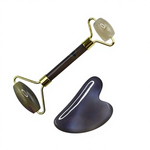 <span class=keywords><strong>Rouleau</strong></span> <span class=keywords><strong>de</strong></span> massage facial double face en agate <span class=keywords><strong>de</strong></span> <span class=keywords><strong>jade</strong></span> et planche Gua Sha en forme <span class=keywords><strong>de</strong></span> cœur, personnalisable avec logo, pour le corps entier - Product Image 1