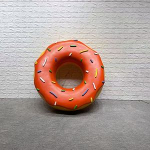 รูปปั้นลูกกวาดอมยิ้มร้านขายขนม งานประติมากรรมเรซิ่นสำหรับตกแต่งภายในอาคาร ขนาดเท่าของจริง ทาสีด้วยมือ กันน้ำ เหมาะสำหรับตกแต่งห้างสรรพสินค้า - Product Image 2