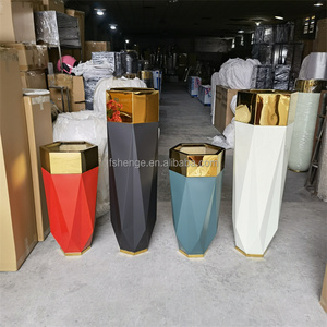 Moderno di lusso decorazione per la casa grande <span class=keywords><strong>vaso</strong></span> d'oro fioriera in acciaio inox fatto a mano in metallo pavimento <span class=keywords><strong>vaso</strong></span> per giardino ristorante - Product Image 2