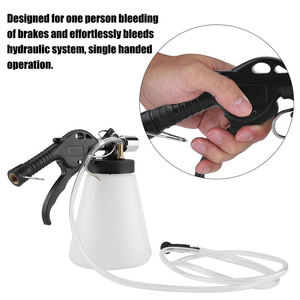 Kit de purge de frein pneumatique et <span class=keywords><strong>d</strong></span>'extraction <span class=keywords><strong>d</strong></span>'embrayage avec bouteille de remplissage, 4 adaptateurs, capacité 1L, pour compresseur 90-120 PSI - Product Image 3